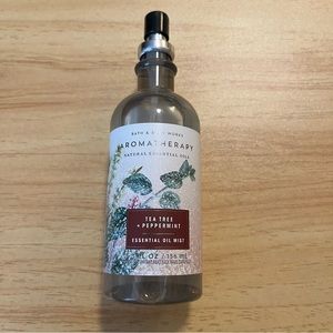 Bath and Body Works Tea Tree and Peppermint Essential Oil Mist- 5.3 Fl Oz